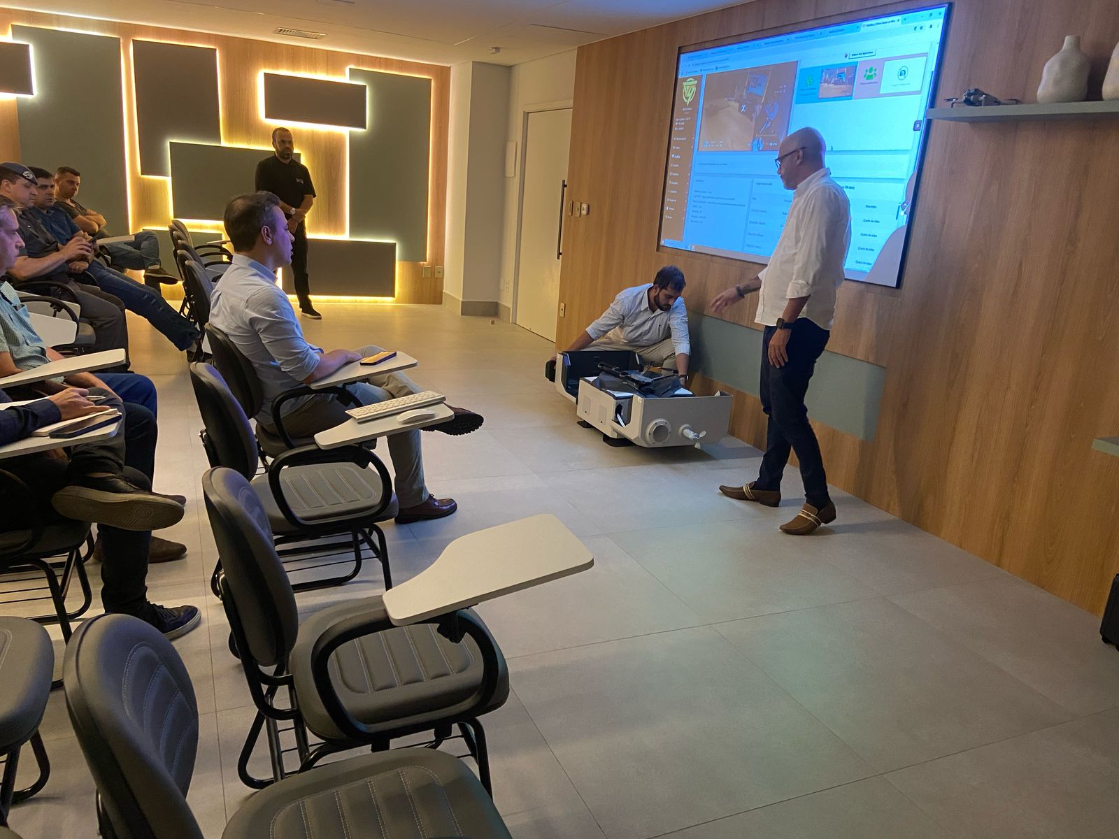 WhatsApp Image 2025-04-17 at 18.31.08.jpeg