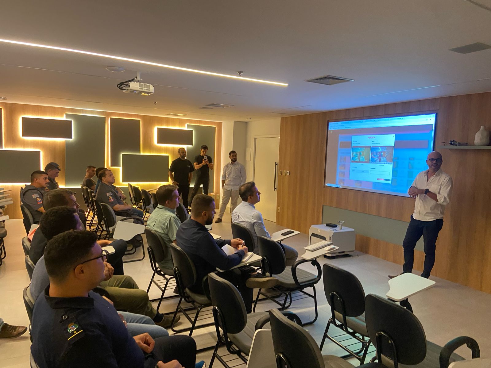 WhatsApp Image 2025-04-17 at 18.31.09 (1).jpeg